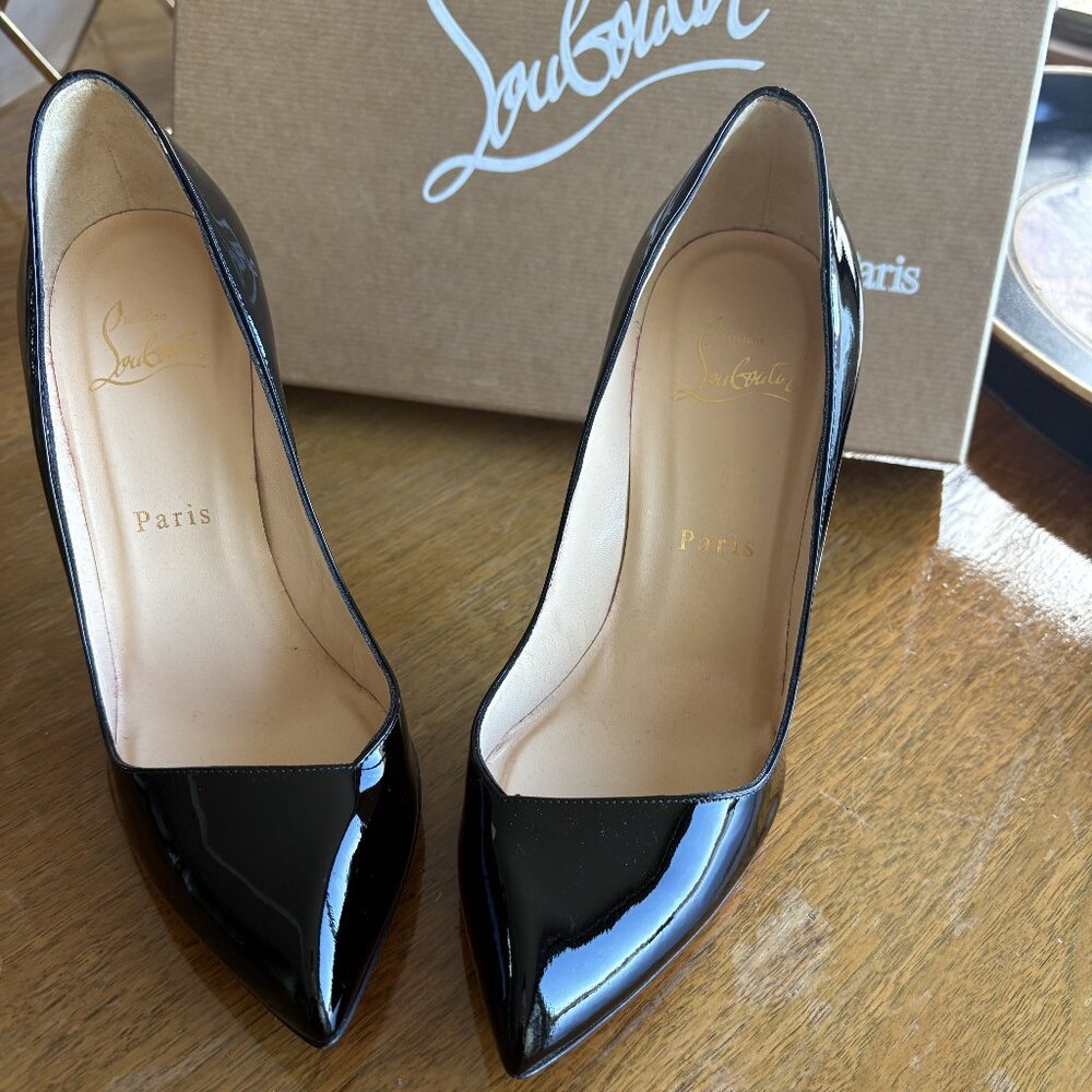Christian Louboutin Black Patent Leather Corneille Pumps Size 37